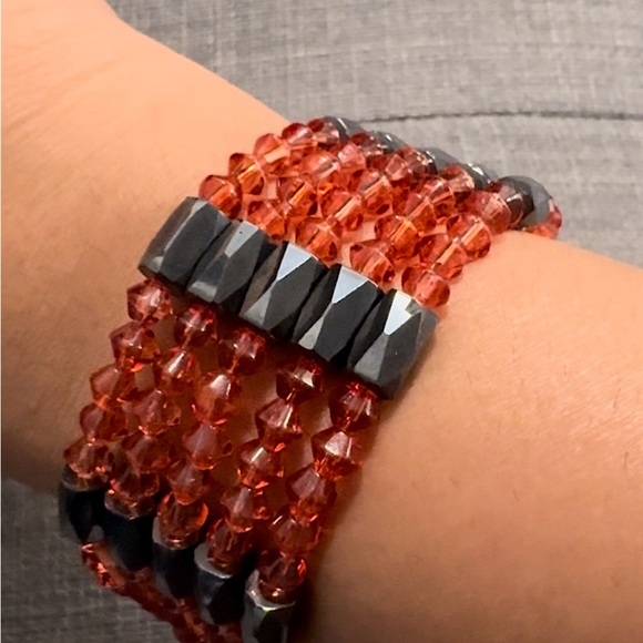⚜️3 for $30⚜️ Vintage Hematite Wrap Bracelet / Necklace (Red faceted crystals) - Picture 3 of 15